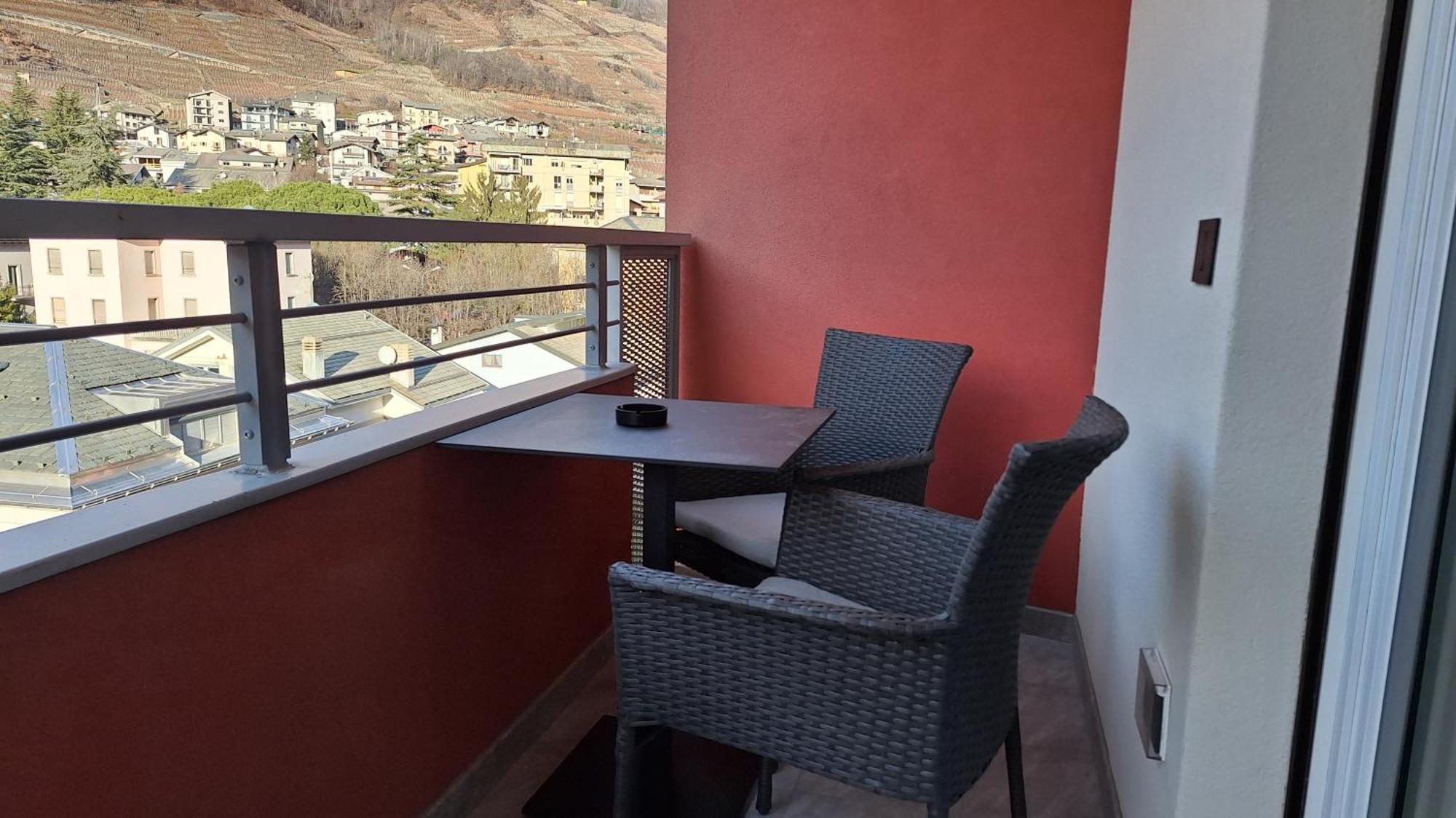 Quinta Stella Apartment Tirano Exterior photo
